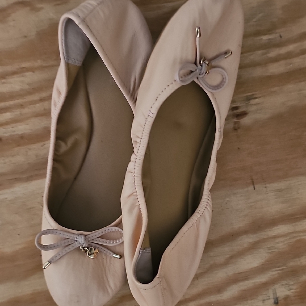 Elegant Cream Ballet Flats